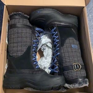 North face snow boots